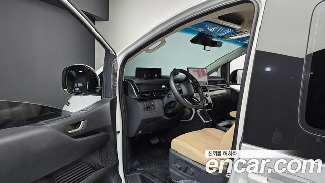 Hyundai Staria 2026 — photo 13