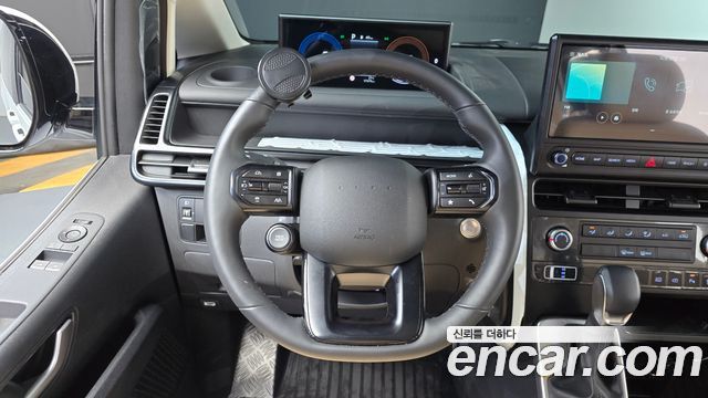 Hyundai Staria 2026 — photo 18