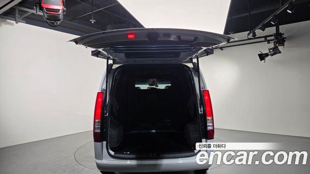 Hyundai Staria 2026 — photo 24