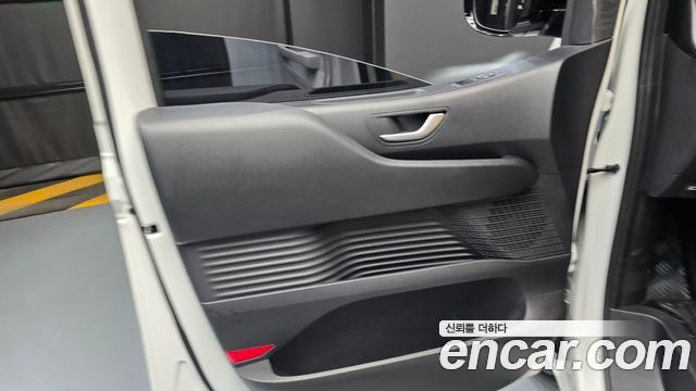 Hyundai Staria 2026 — photo 15