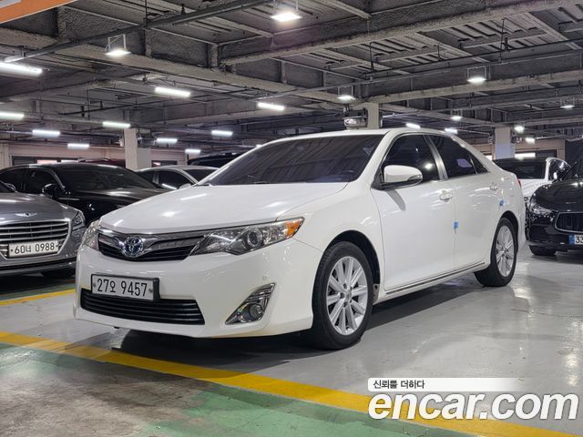 Toyota Camry 2013 — photo 1
