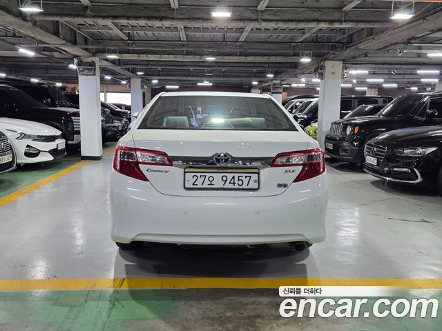 Toyota Camry 2013 — photo 4