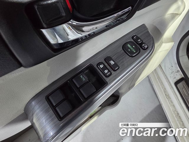 Toyota Camry 2013 — photo 18