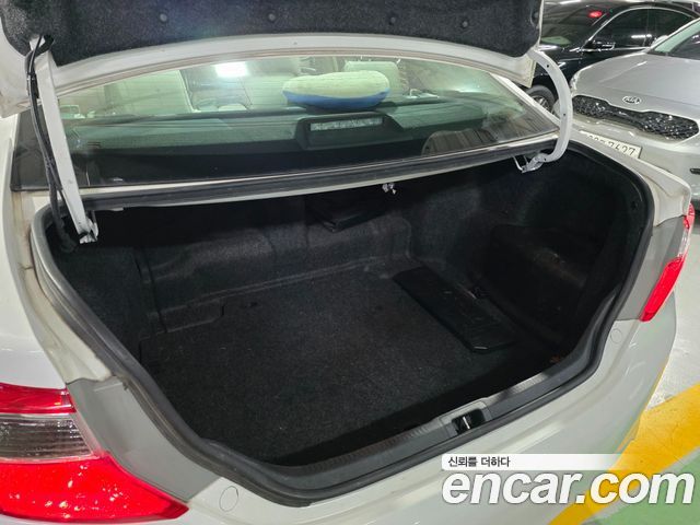 Toyota Camry 2013 — photo 19