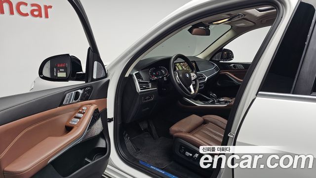 BMW X7 2022 — photo 13