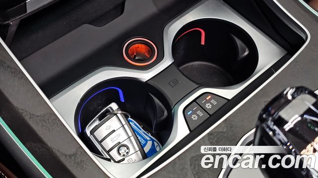 BMW X7 2022 — photo 28