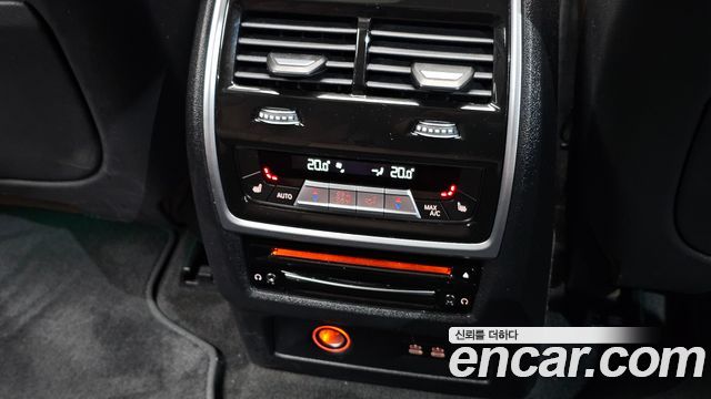 BMW X7 2022 — photo 29