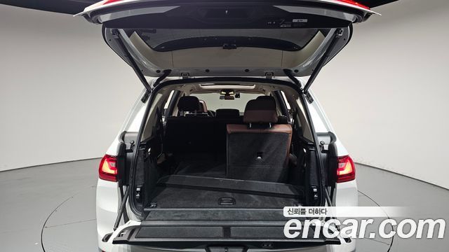 BMW X7 2022 — photo 35