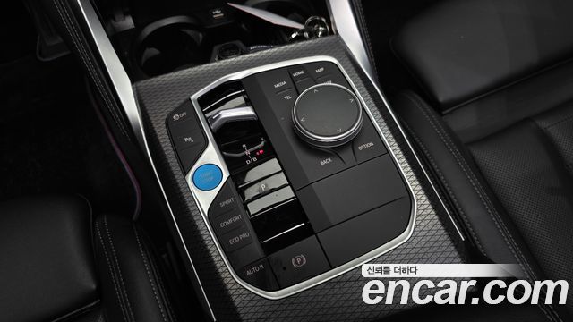 BMW i4 2024 — photo 9