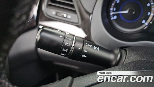 Hyundai Grandeur 2011 — photo 15
