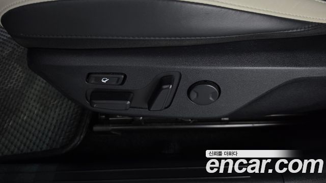 Kia EV6 2023 — photo 31