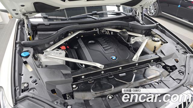 BMW X5 2022 — photo 6