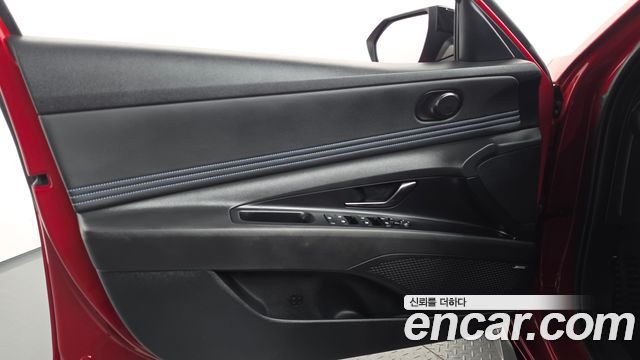 Hyundai AVANTE 2022 — photo 14