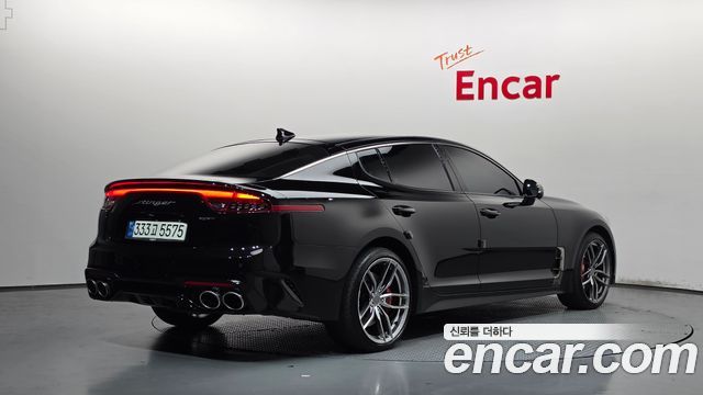 Kia Stinger 2022 — photo 2