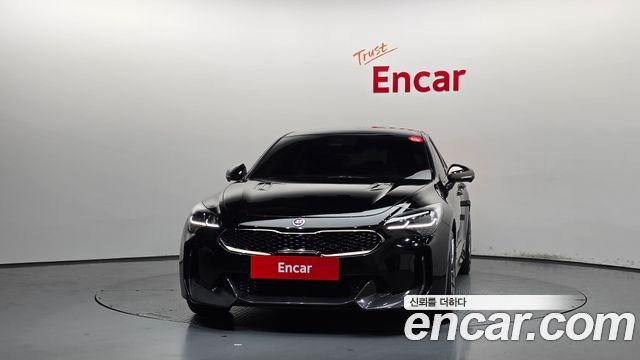 Kia Stinger 2022 — photo 3