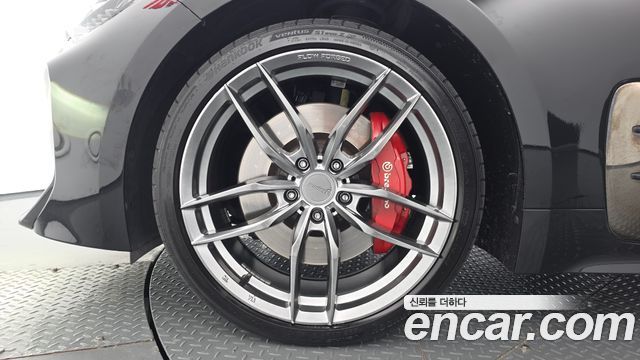 Kia Stinger 2022 — photo 5