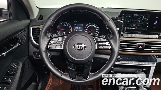 Kia Seltos 2021 — photo 19