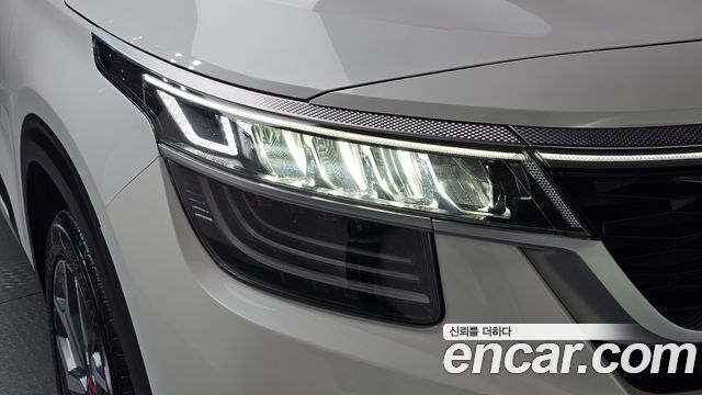 Kia Seltos 2021 — photo 8