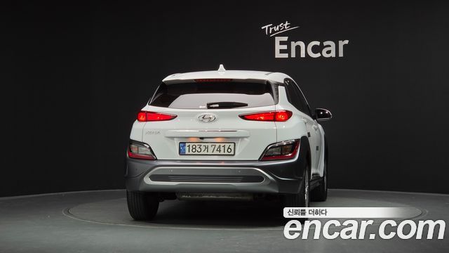 Hyundai Kona 2021 — photo 4