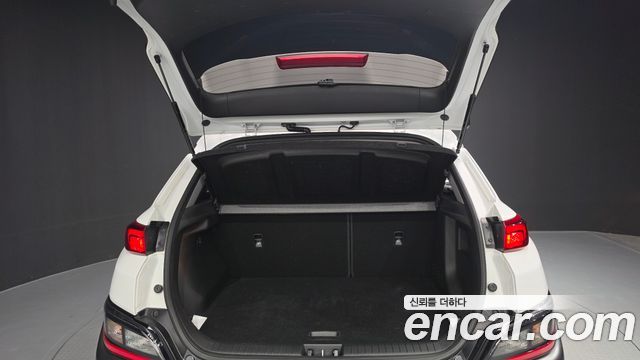 Hyundai Kona 2021 — photo 23