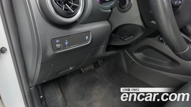 Hyundai Kona 2021 — photo 26
