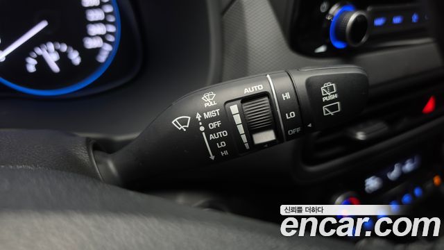 Hyundai Kona 2021 — photo 27