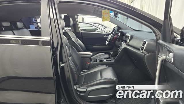 Kia Sportage 2019 — photo 11