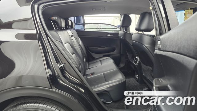 Kia Sportage 2019 — photo 12