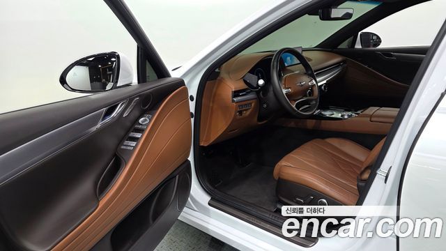 Genesis G80 2022 — photo 13