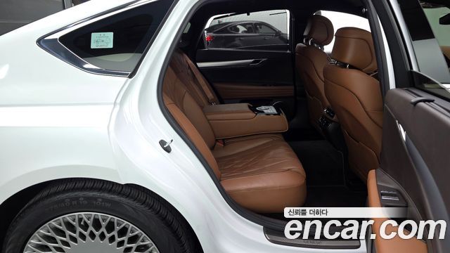 Genesis G80 2022 — photo 17