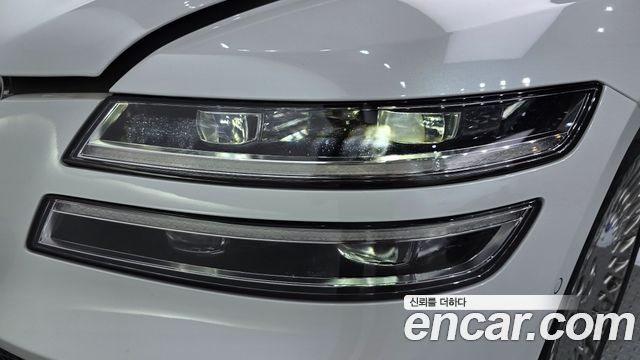 Genesis G80 2022 — photo 8