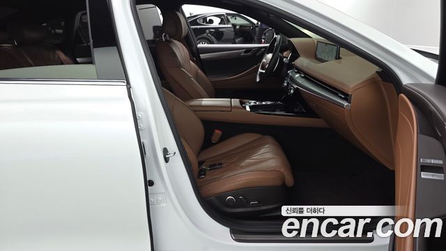 Genesis G80 2022 — photo 16