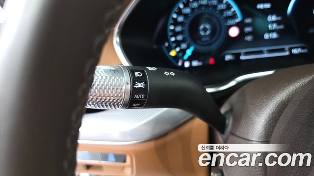 Genesis G80 2022 — photo 28