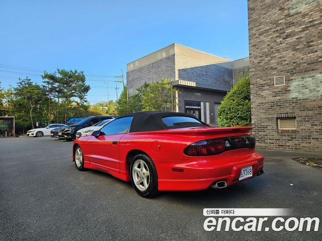 Pontiac Firebird 1997 — photo 3
