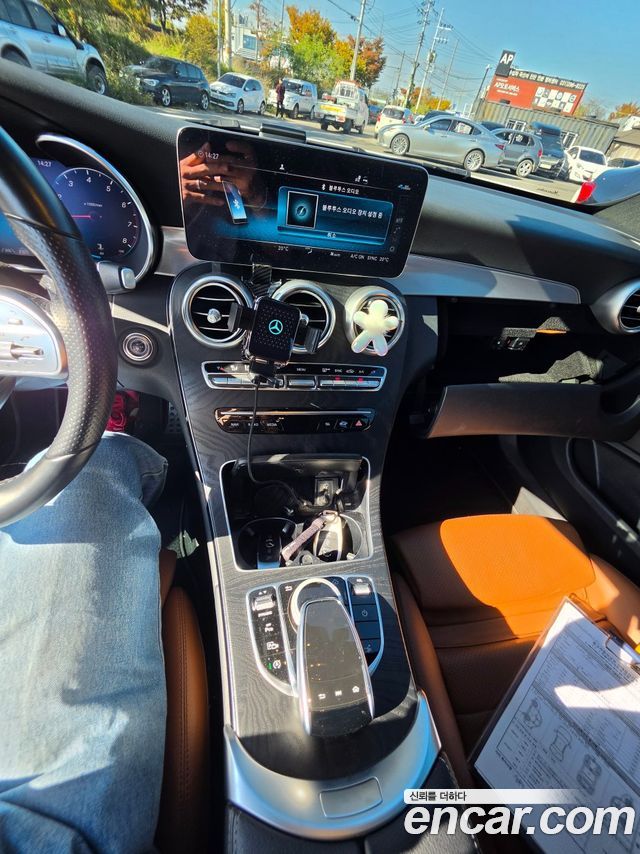 Mercedes-Benz C-Class 2021 — photo 4