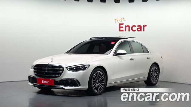 Mercedes-Benz S-Class 2022 — photo 1