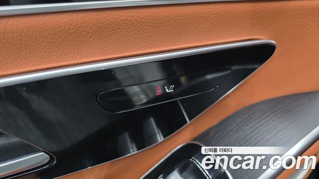 Mercedes-Benz S-Class 2022 — photo 29