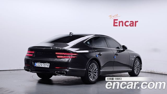 Genesis G80 2022 — photo 2