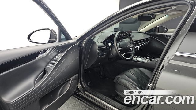 Genesis G80 2022 — photo 13