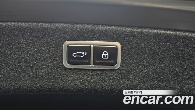 Genesis G80 2022 — photo 26