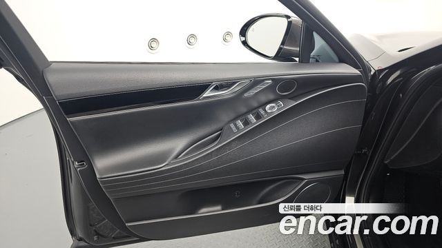 Genesis G80 2022 — photo 14