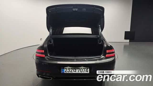 Genesis G80 2022 — photo 27
