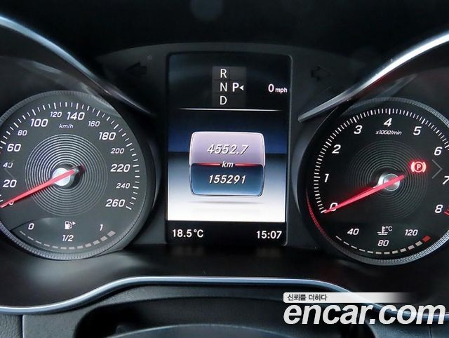 Mercedes-Benz C-Class 2016 — photo 9