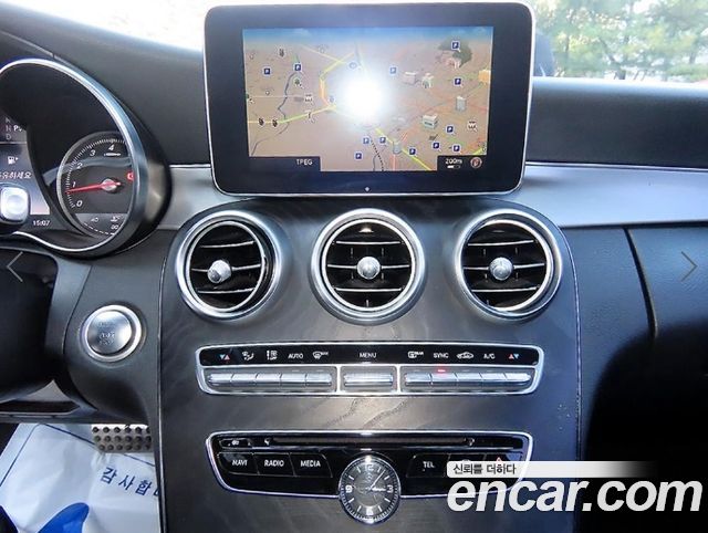 Mercedes-Benz C-Class 2016 — photo 15