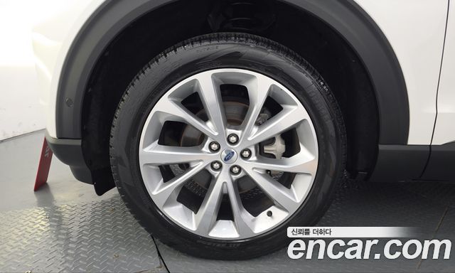 Ford Explorer 2022 — photo 5