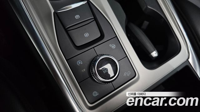 Ford Explorer 2022 — photo 25