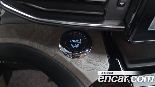 Ford Explorer 2022 — photo 29