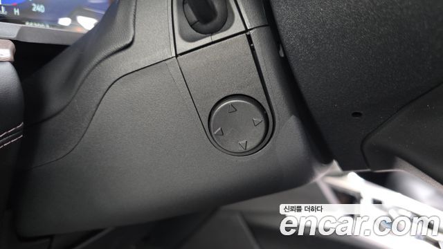 Ford Explorer 2022 — photo 30