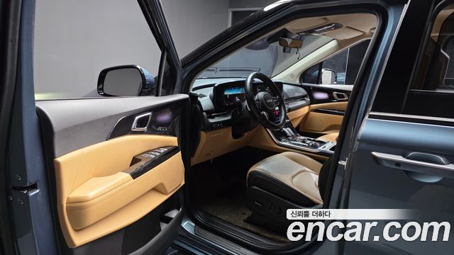 Kia Canival 2022 — photo 10