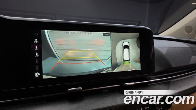 Kia Canival 2022 — photo 16